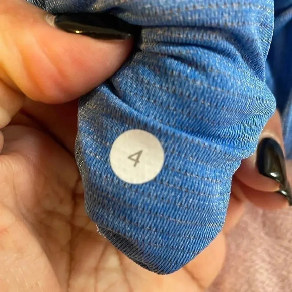 Lululemon athletic top - Picture 10 of 12